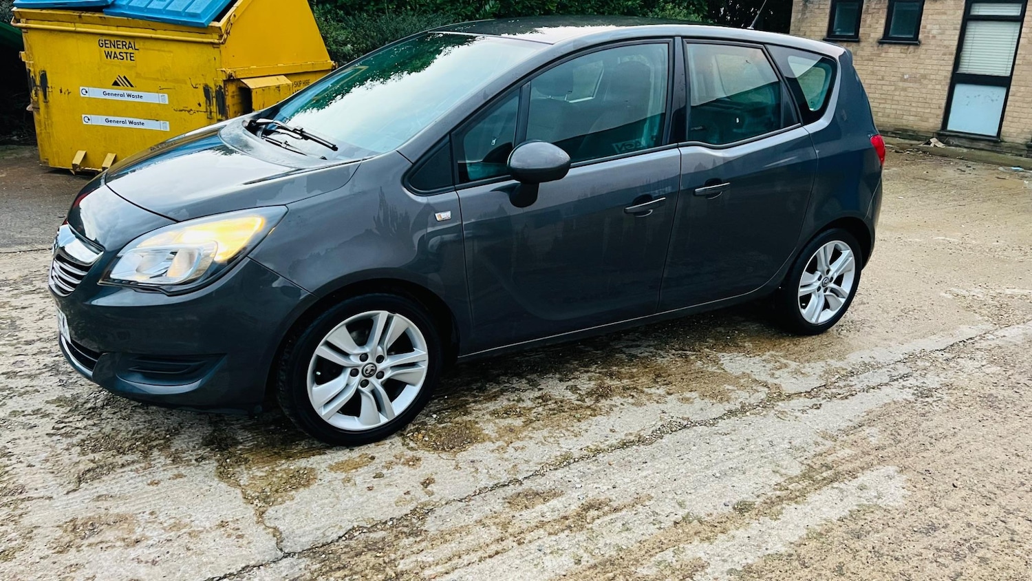 Used Vauxhall Meriva 2016 for sale - 76538576: Photo 10