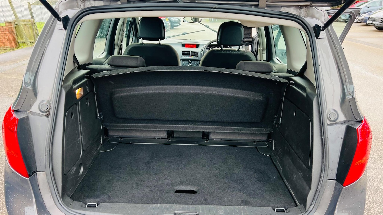 Used Vauxhall Meriva 2016 for sale - 76538576: Photo 13