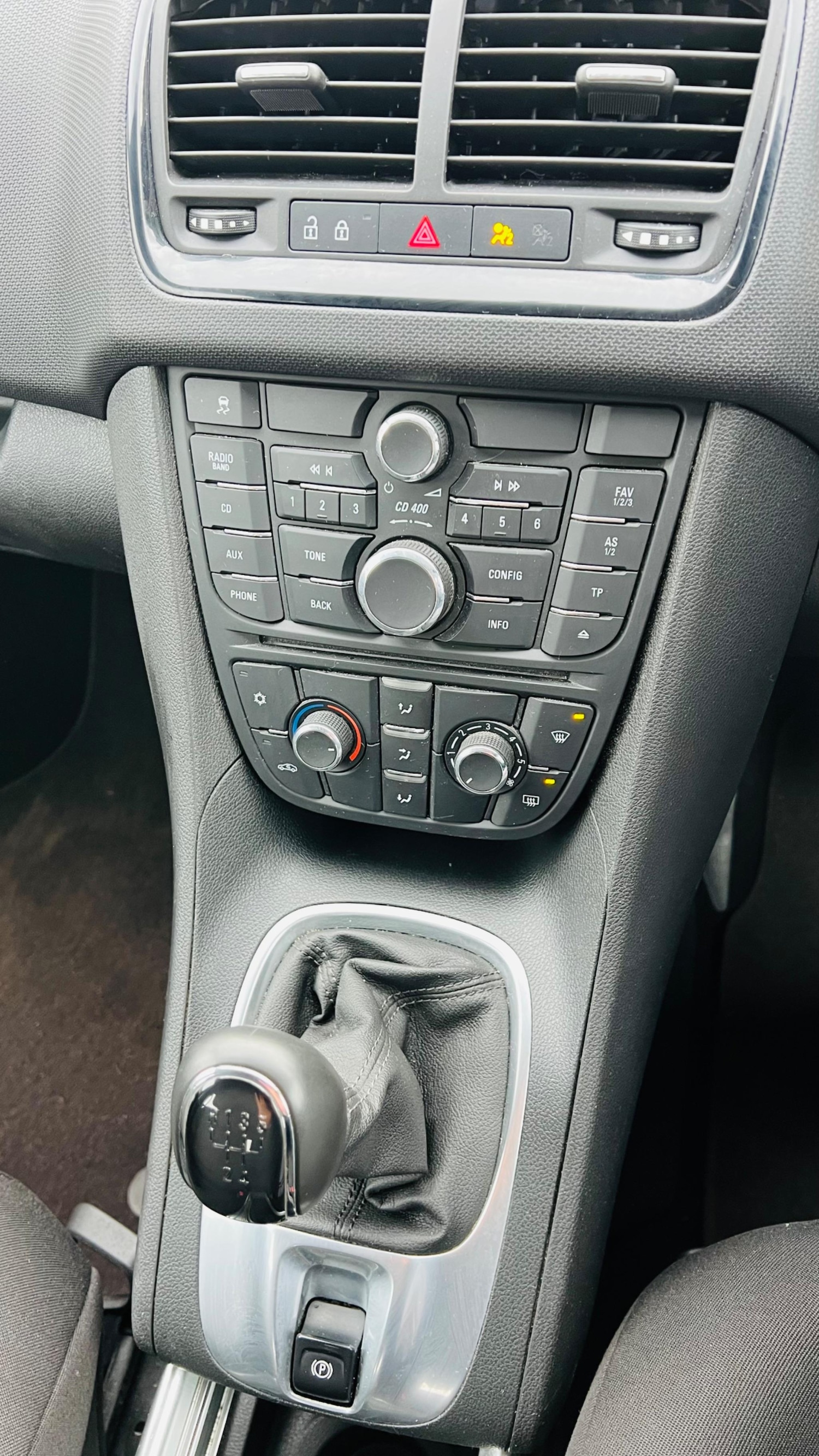 Used Vauxhall Meriva 2016 for sale - 76538576: Photo 16