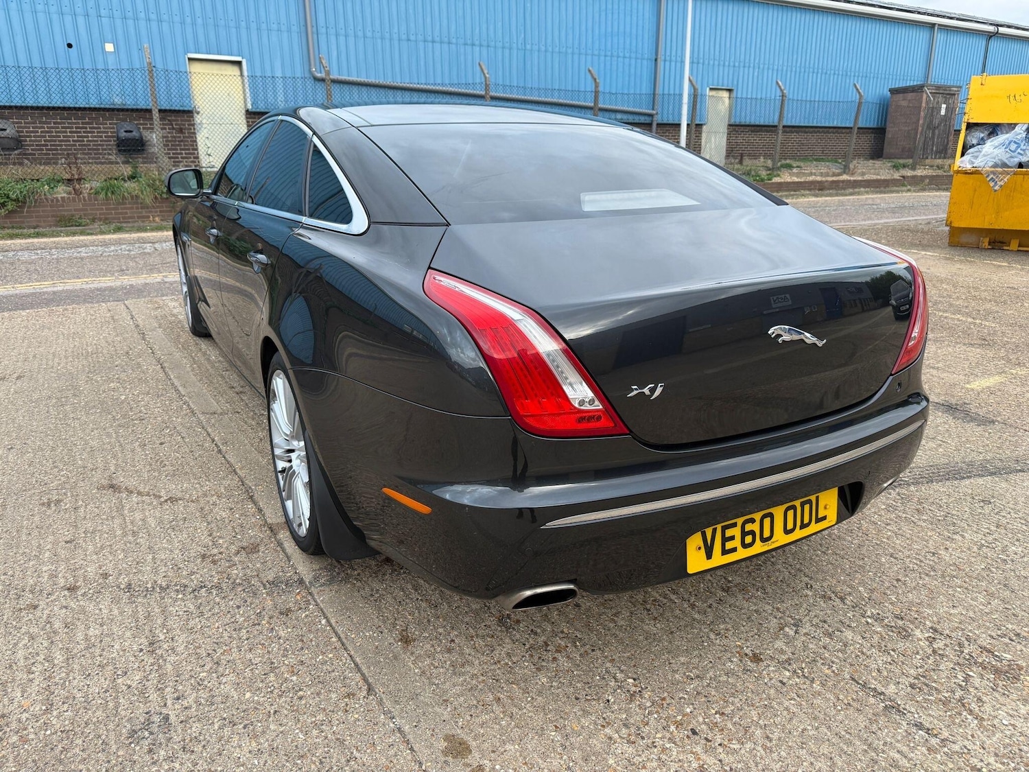 Used Jaguar XJ 2011 for sale - 76214039: Photo 20