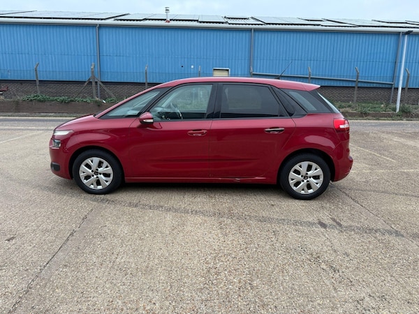 Used Citroen C4 Picasso 2014 for sale - 76239562: Photo 2
