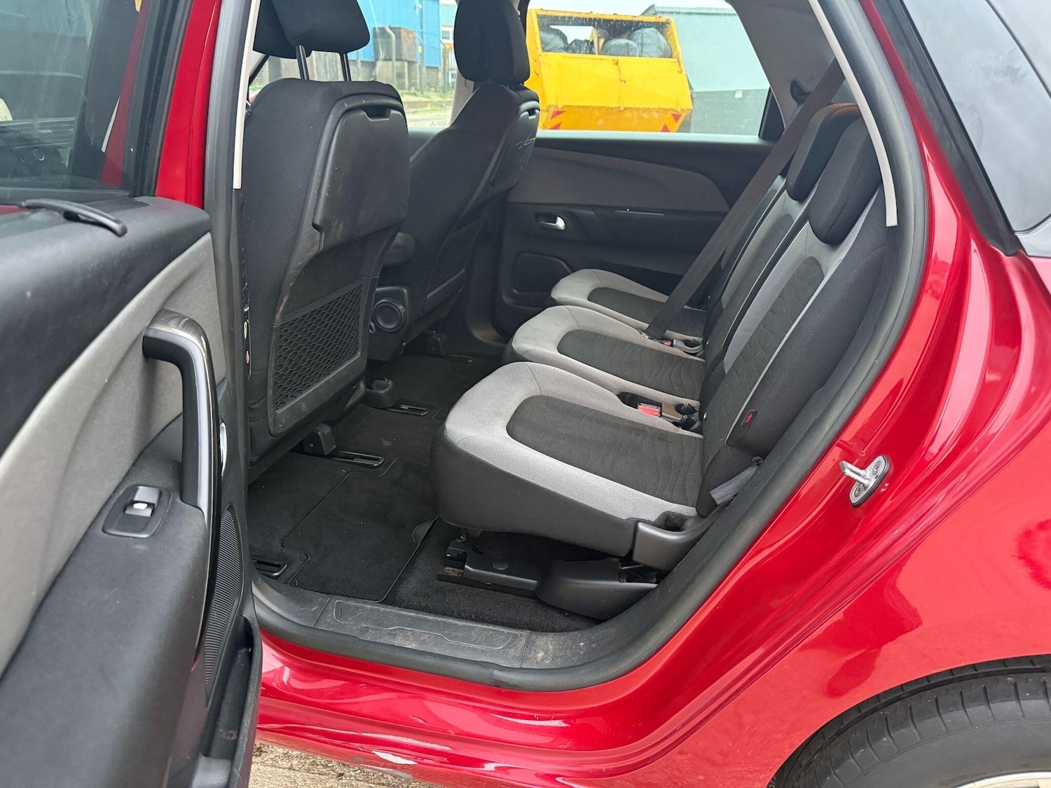 Used Citroen C4 Picasso 2014 for sale - 76239562: Photo 6