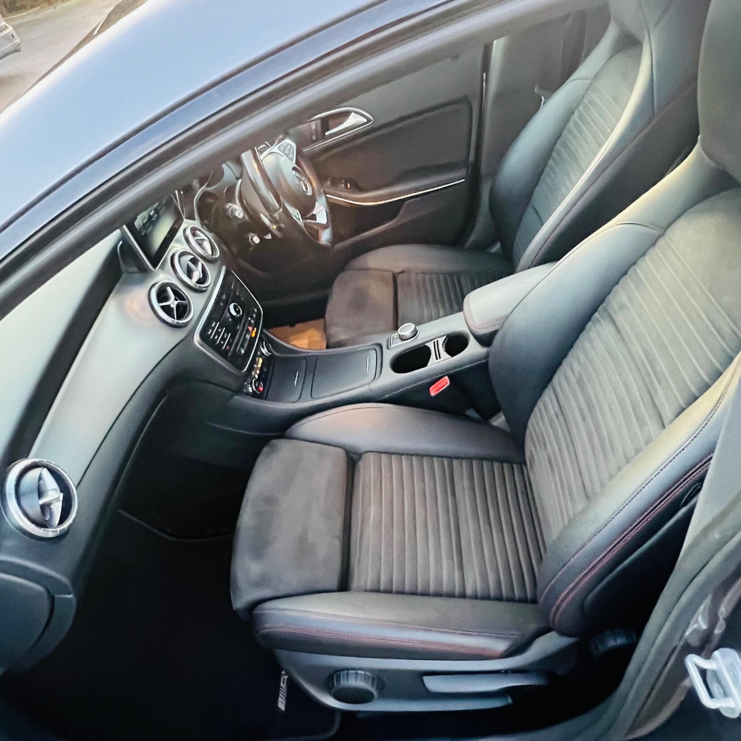 Used Mercedes-Benz CLA for sale - 76666522: Photo 15