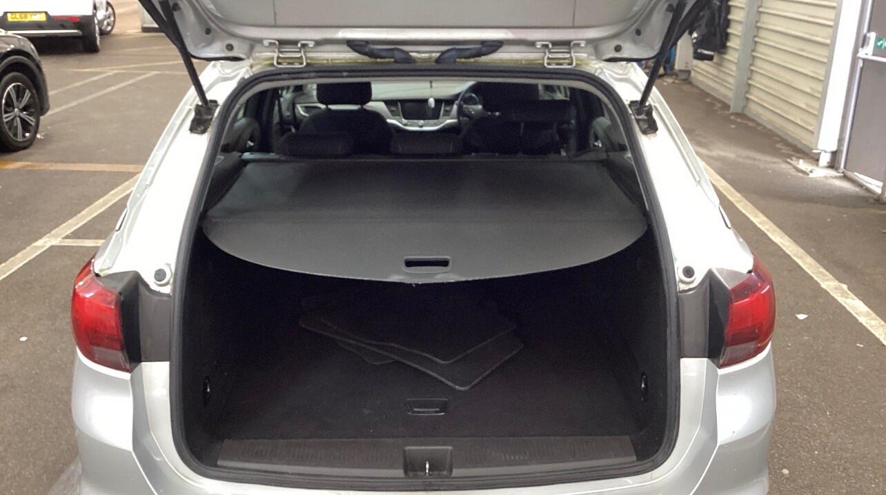 Used Vauxhall Astra 2016 for sale - 77524067: Photo 6