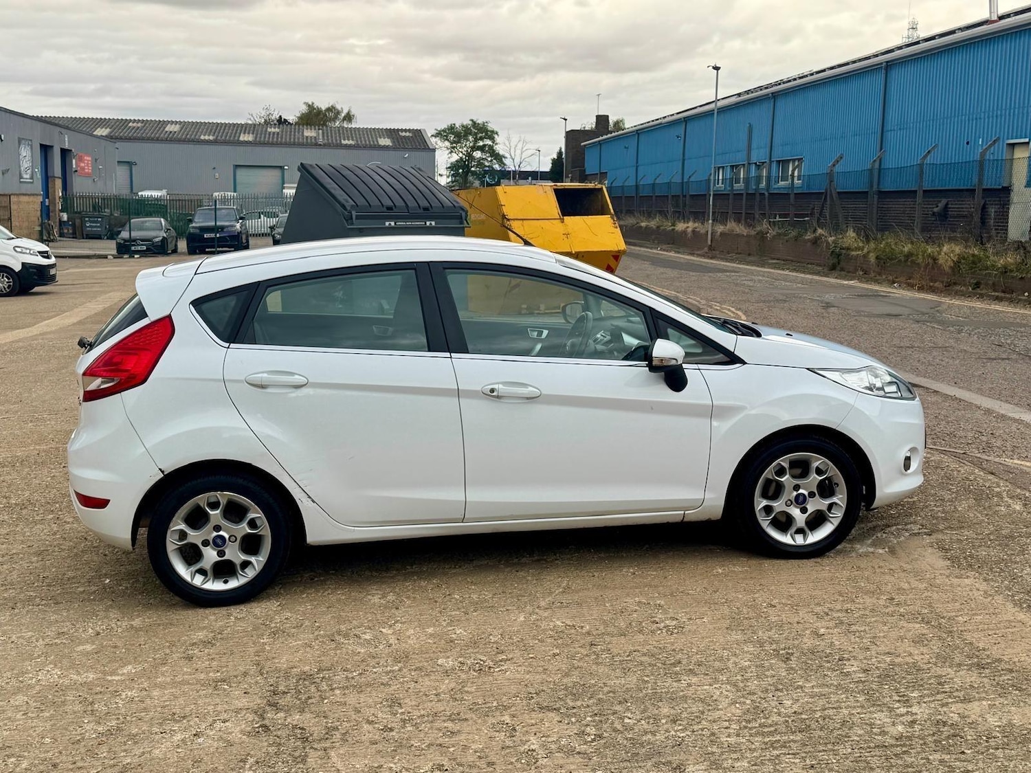 Used Ford Fiesta 2012 for sale - 77066989: Photo 13