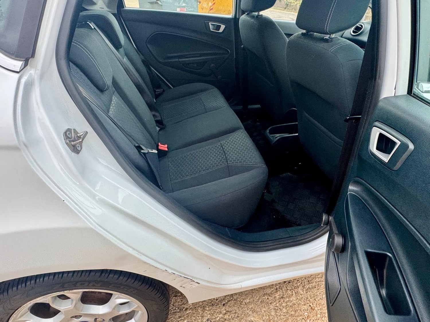 Used Ford Fiesta 2012 for sale - 77066989: Photo 17