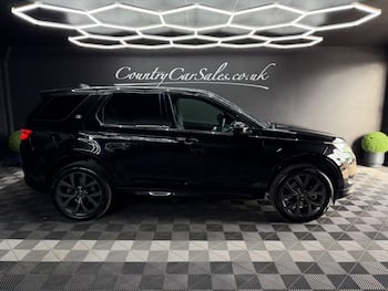 Used Land Rover Discovery Sport 2023 for sale - 79607771: Photo