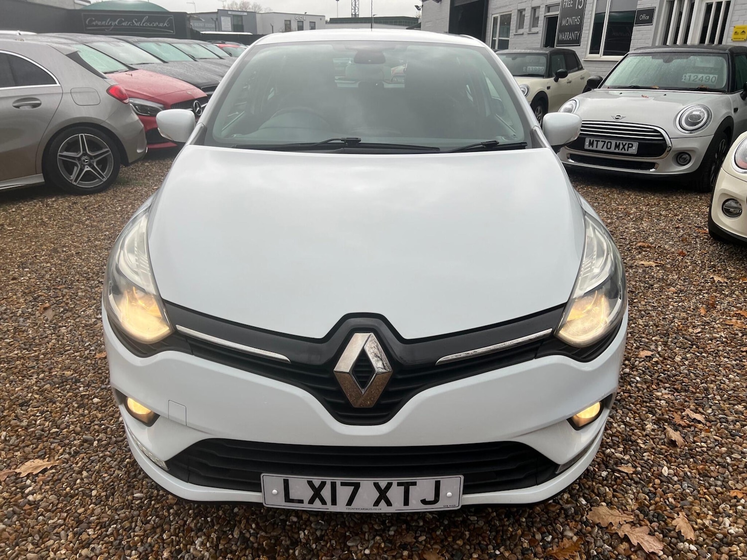 Used Renault Clio 2017 for sale - 76647519: Photo 16