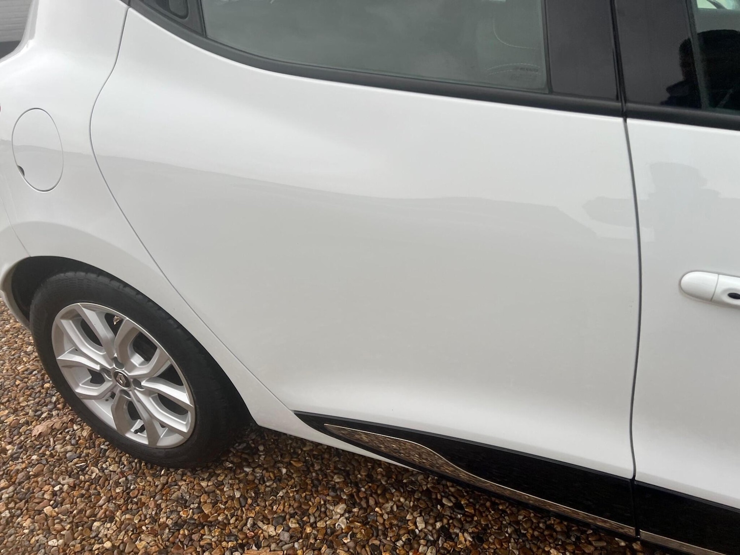 Used Renault Clio 2017 for sale - 76647519: Photo 19