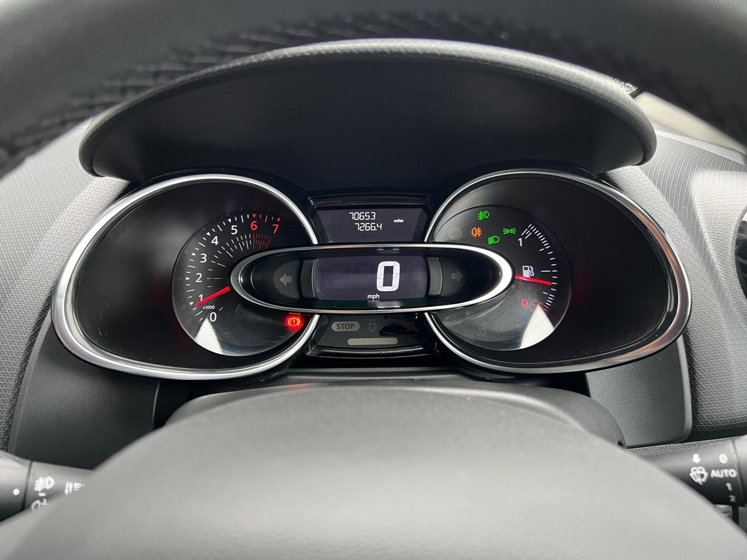 Used Renault Clio 2017 for sale - 76647519: Photo 37