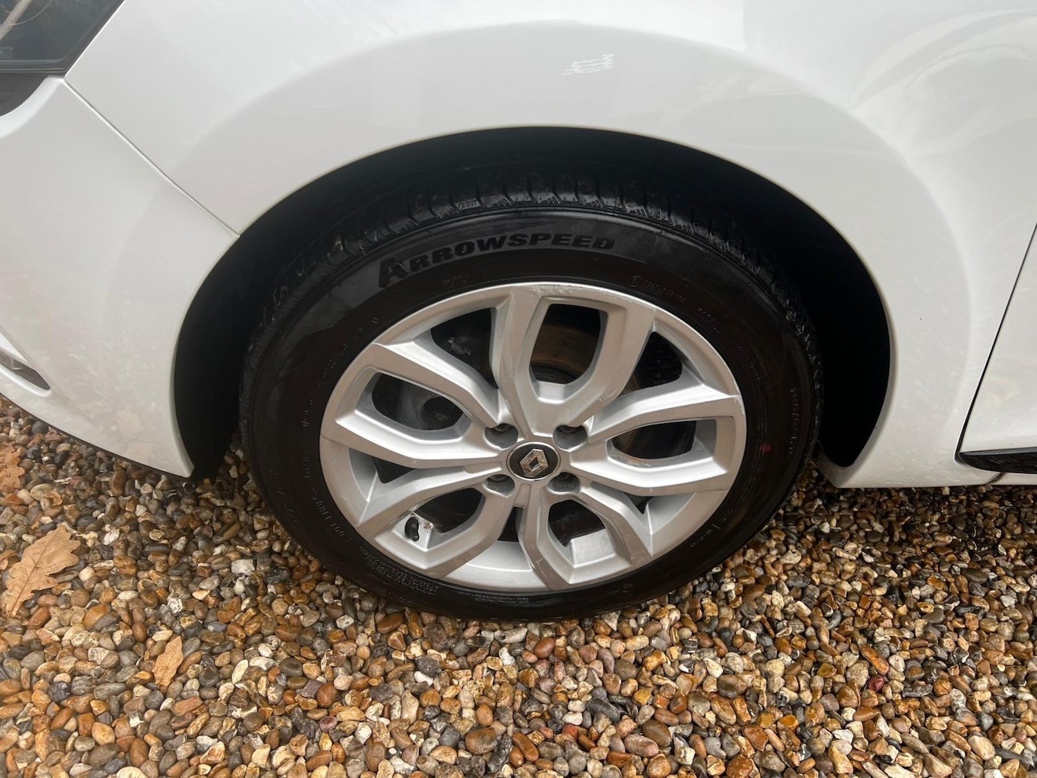 Used Renault Clio 2017 for sale - 76647519: Photo 56