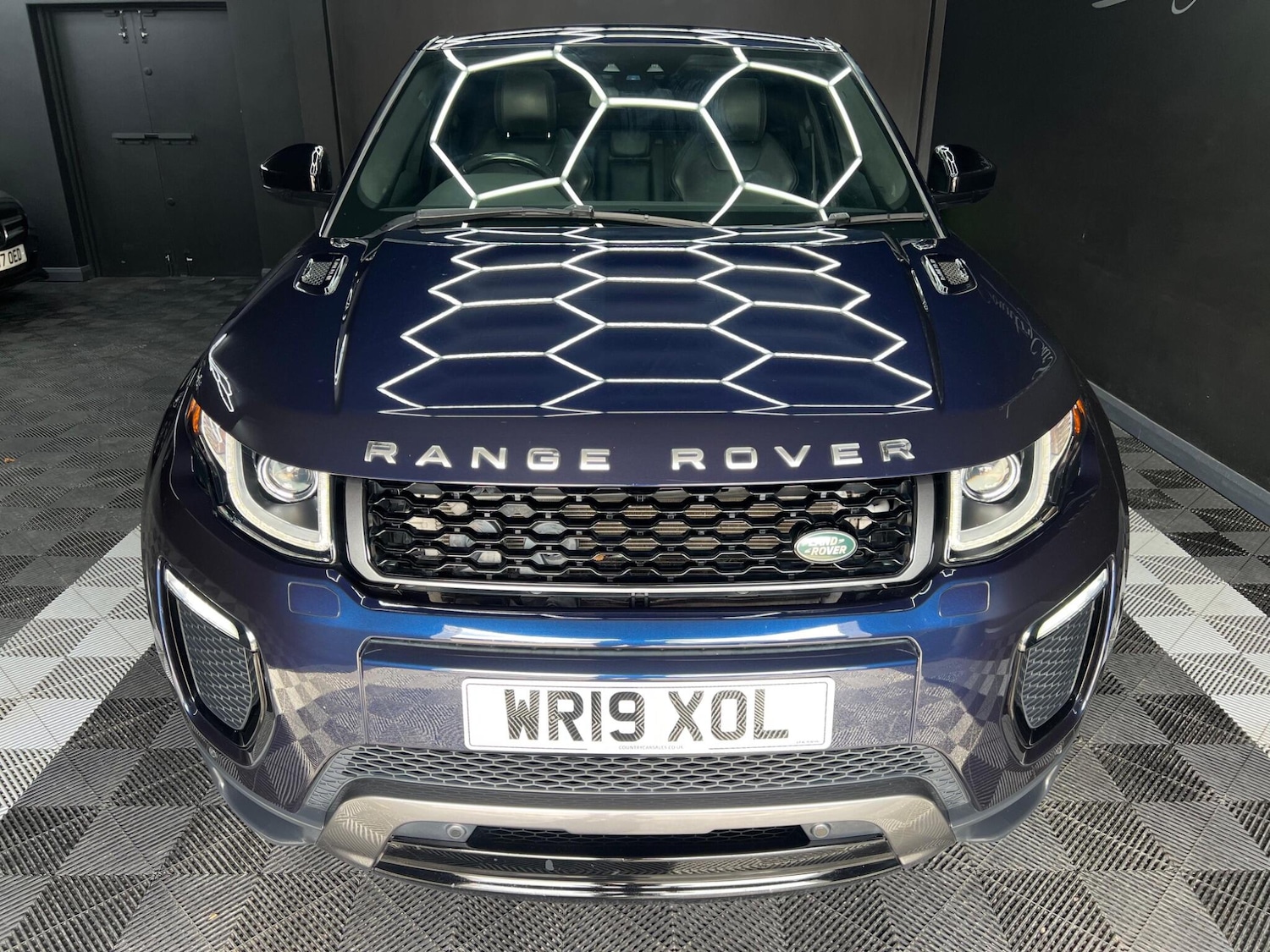 Used Land Rover Range Rover Evoque 2019 for sale - 76644947: Photo 11