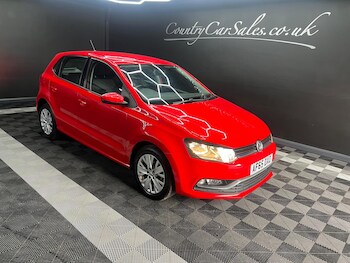 Used Volkswagen Polo 2015 for sale - 76647453: Photo