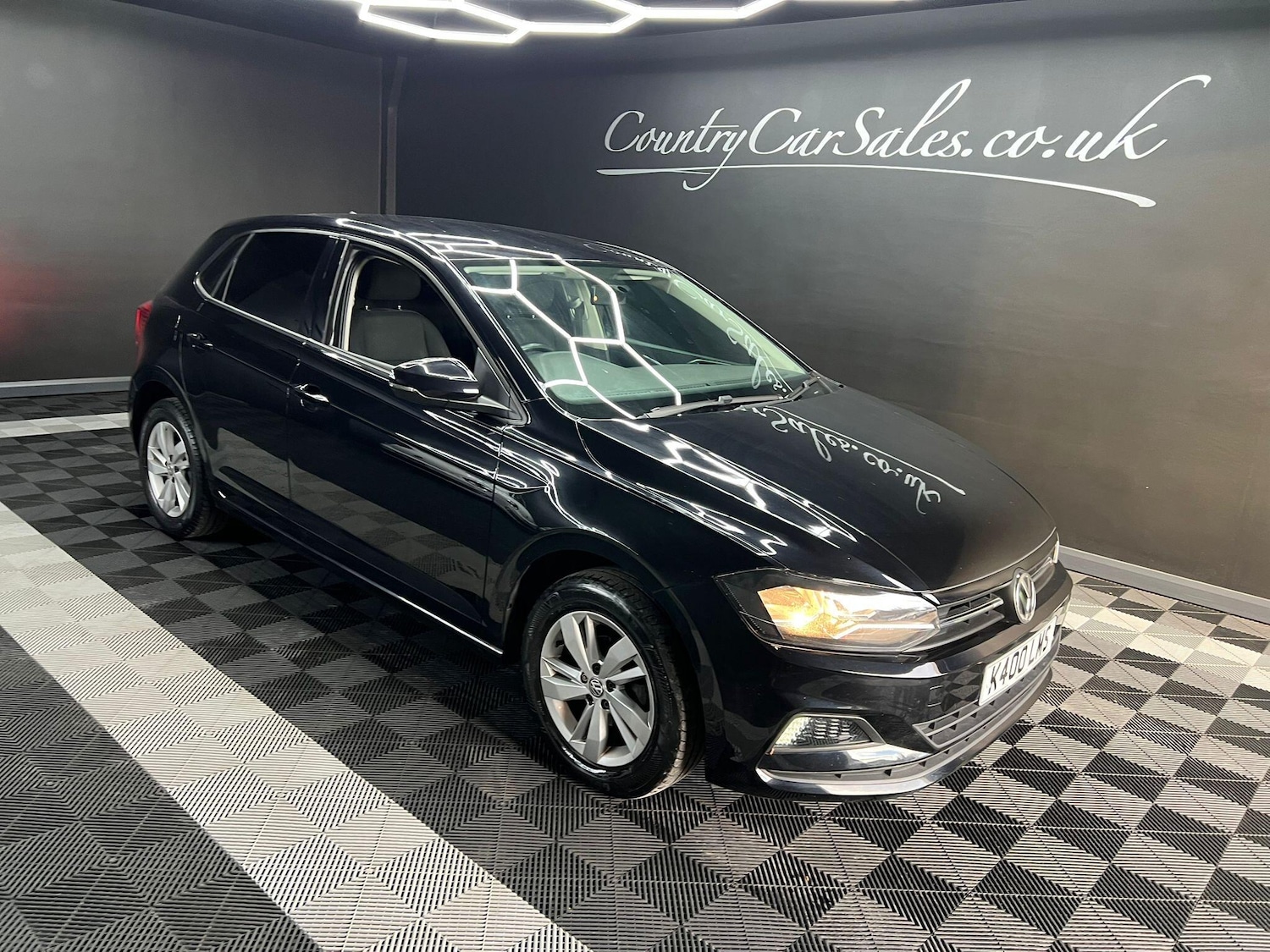 Used Volkswagen Polo 2019 for sale - 76644556: Photo 3