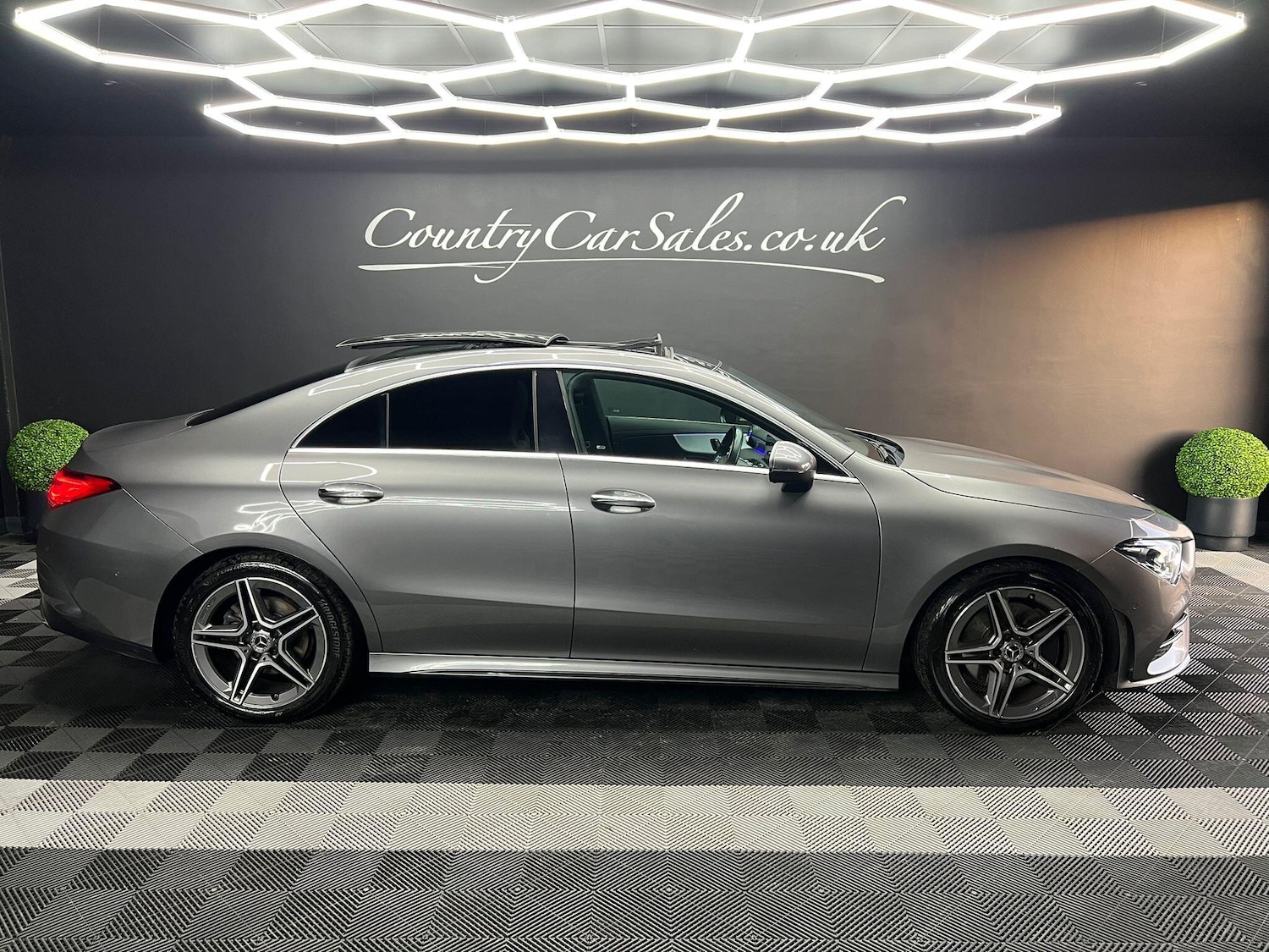Used Mercedes-Benz CLA 2021 for sale - 76886729: Photo 1