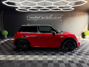 Used MINI Hatch 2020 for sale - 79142233: Photo