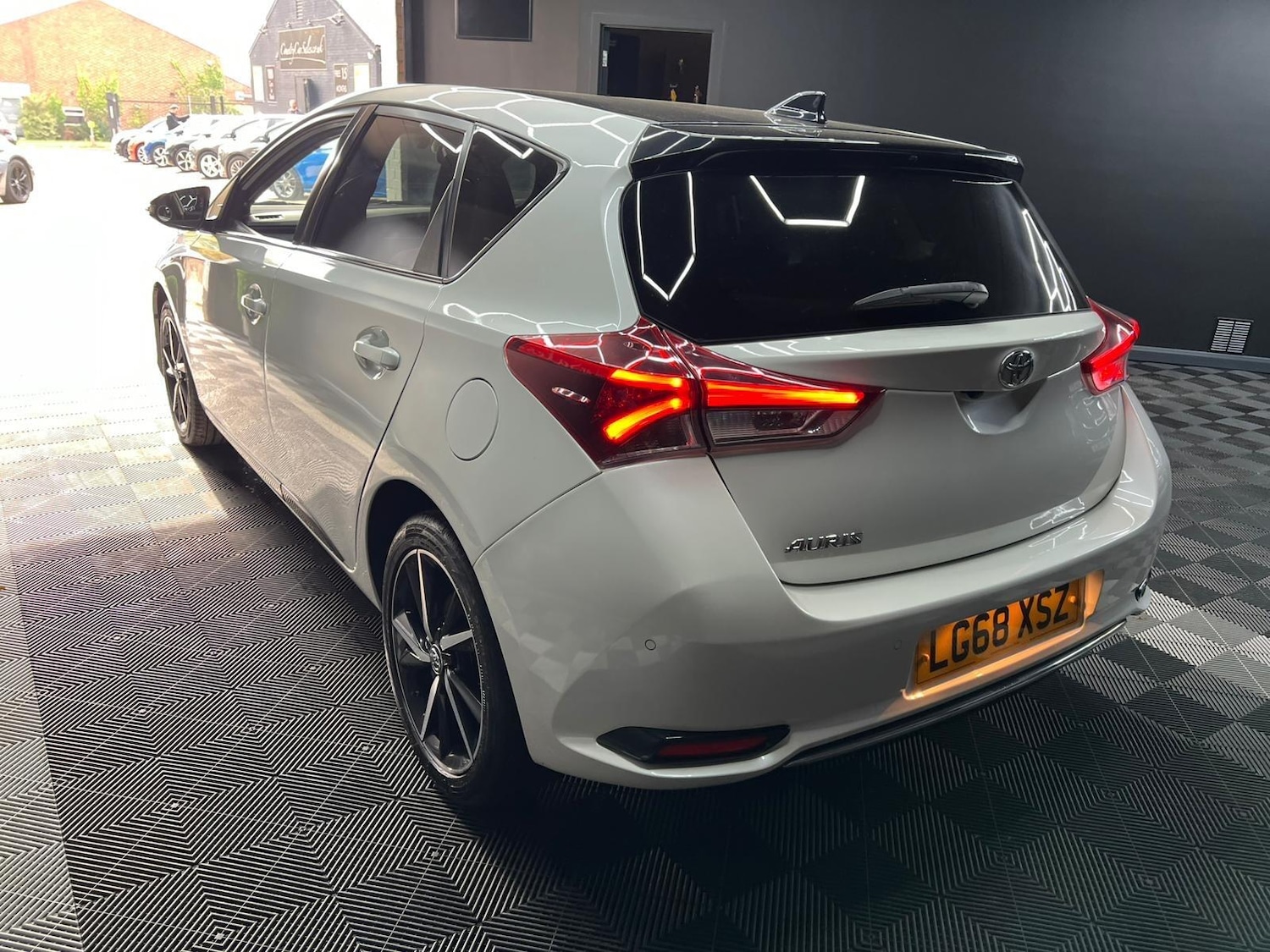 Used Toyota Auris 2018 for sale - 76647447: Photo 9
