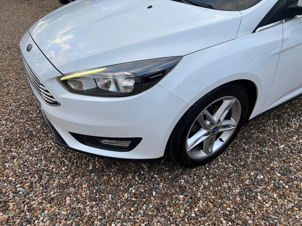 Used Ford Focus 2017 for sale - 77729935: Photo 18