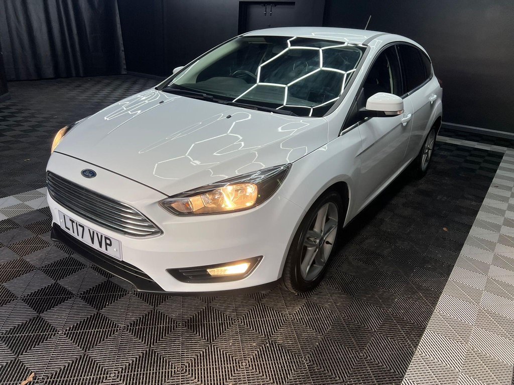 Used Ford Focus 2017 for sale - 77729935: Photo 5