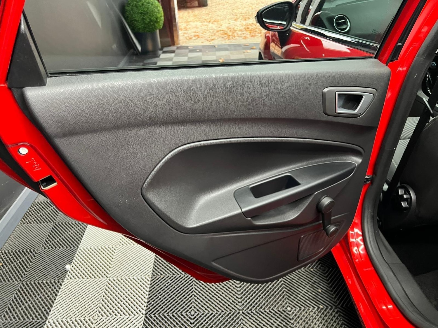 Used Ford Fiesta 2016 for sale - 76765482: Photo 43