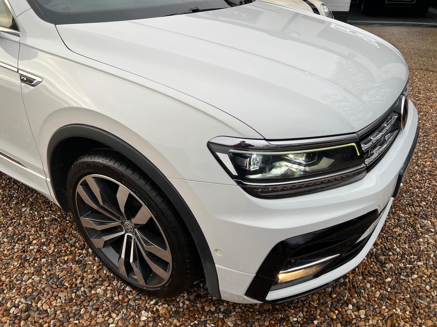 Used Volkswagen Tiguan 2019 for sale - 76647451: Photo 40