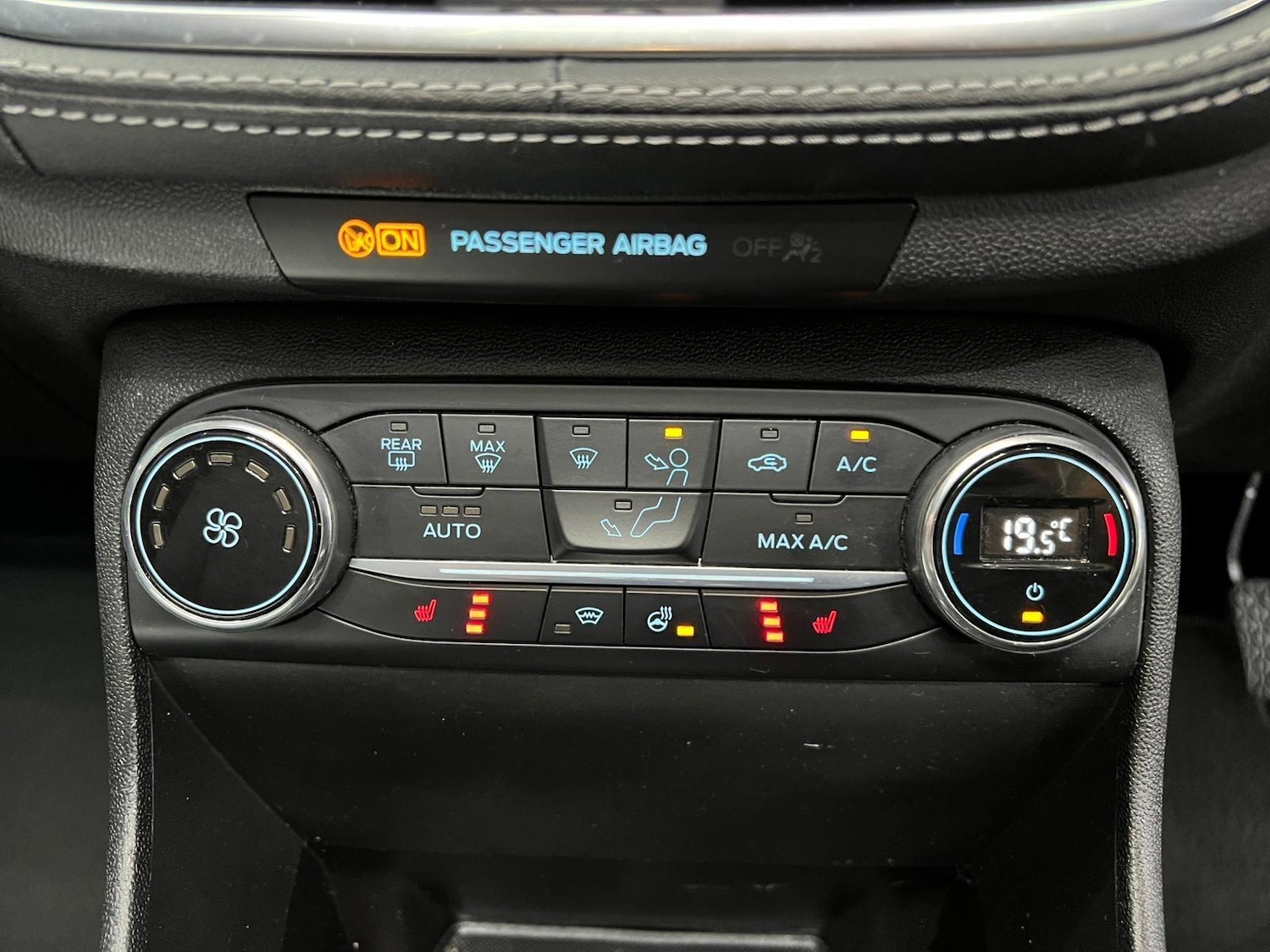 Used Ford Fiesta 2019 for sale - 76647605: Photo 40