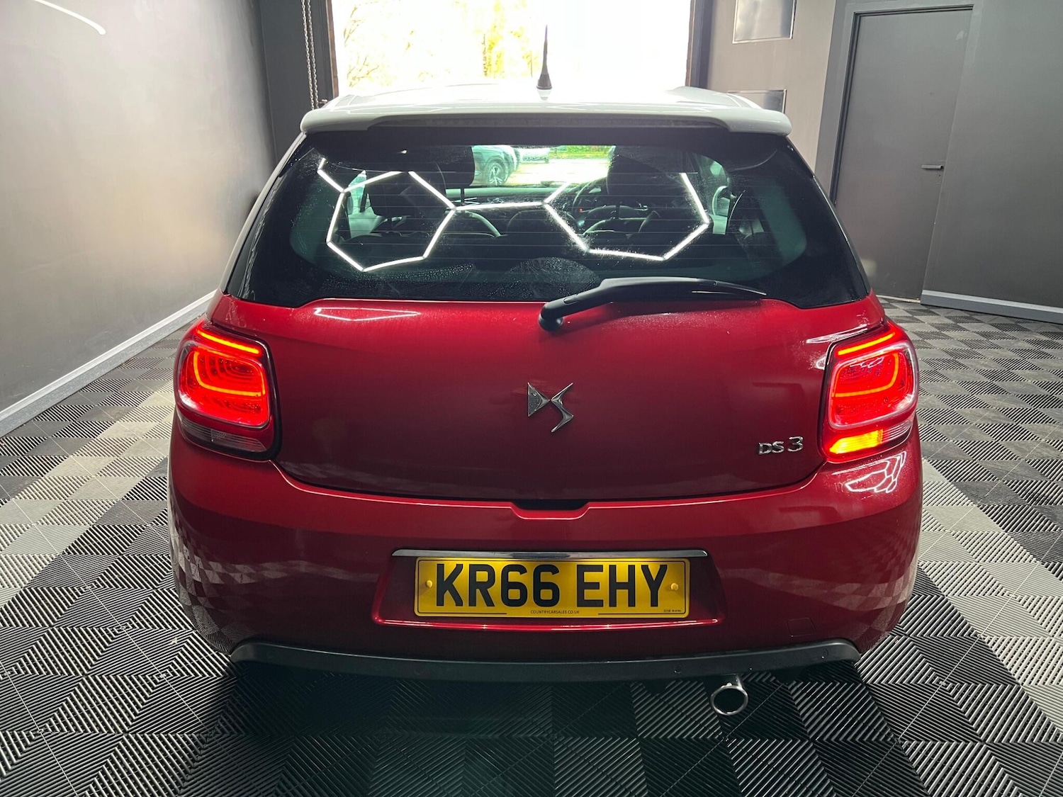 Used DS Automobiles DS 3 2016 for sale - 76715393: Photo 10