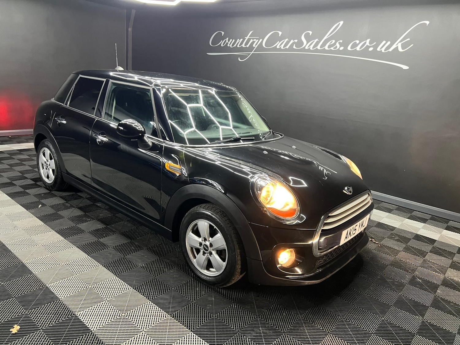 Used MINI Hatch 2015 for sale - 76645482: Photo 3