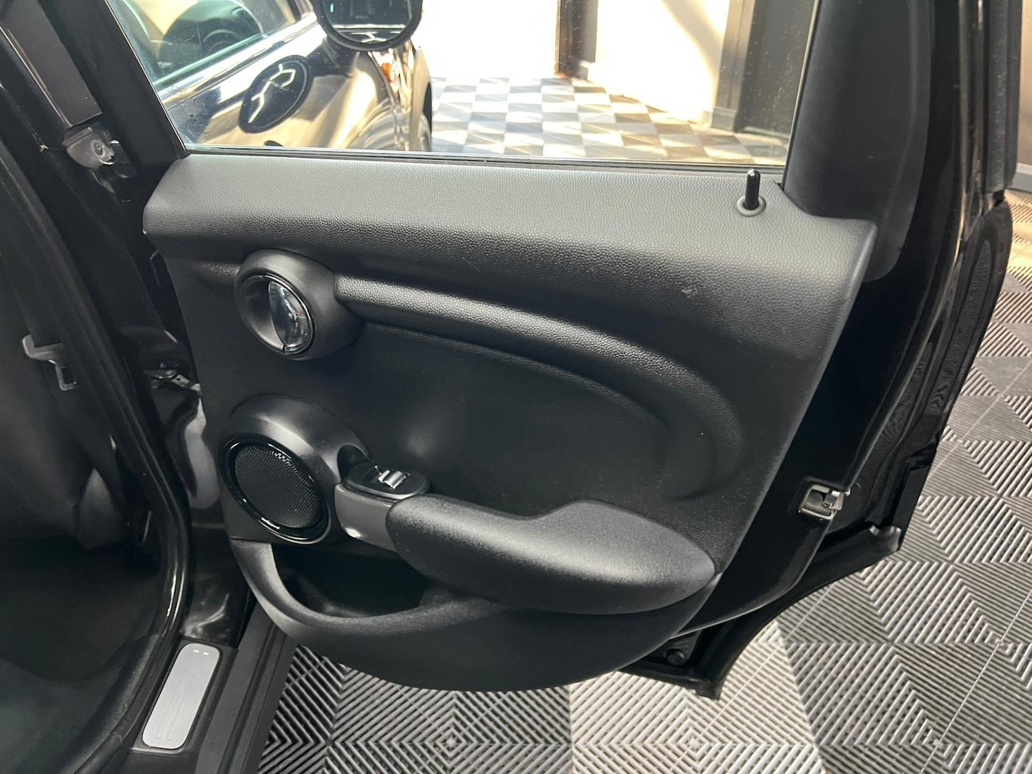 Used MINI Hatch 2015 for sale - 76645482: Photo 39