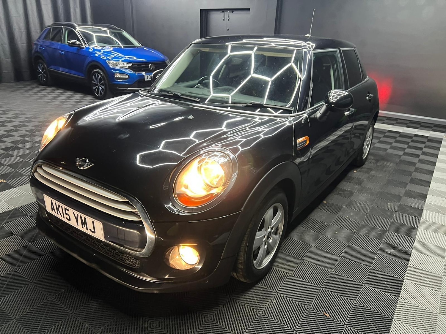 Used MINI Hatch 2015 for sale - 76645482: Photo 5