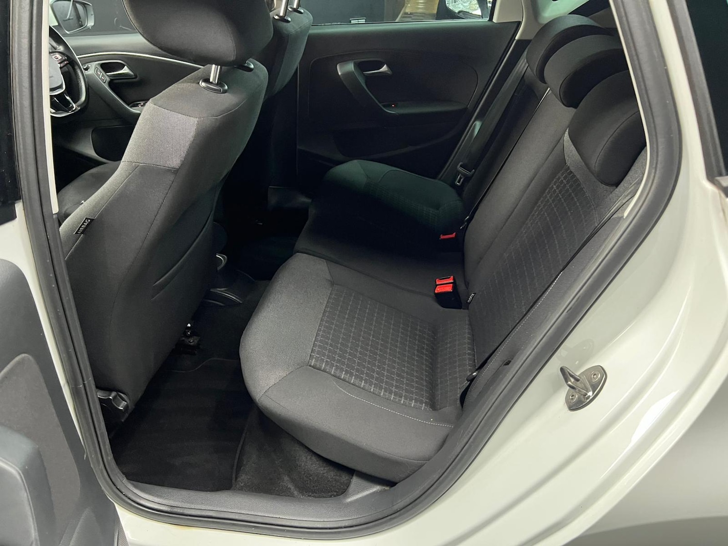 Used Volkswagen Polo 2017 for sale - 76647489: Photo 31