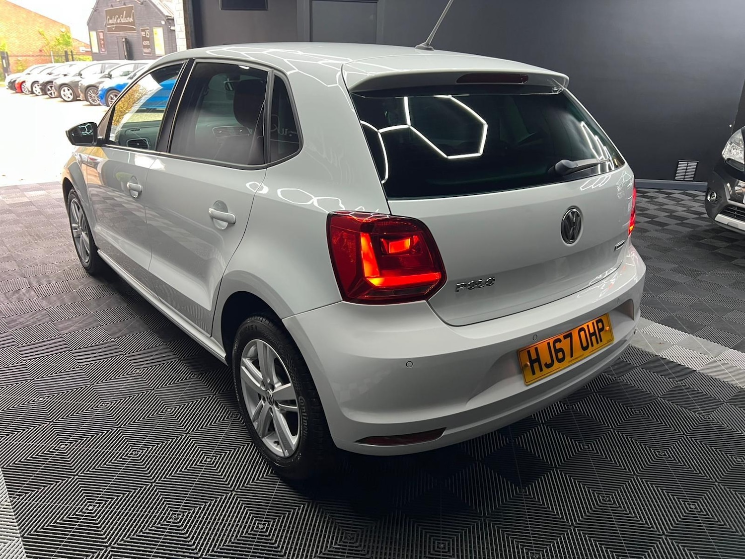 Used Volkswagen Polo 2017 for sale - 76647489: Photo 7
