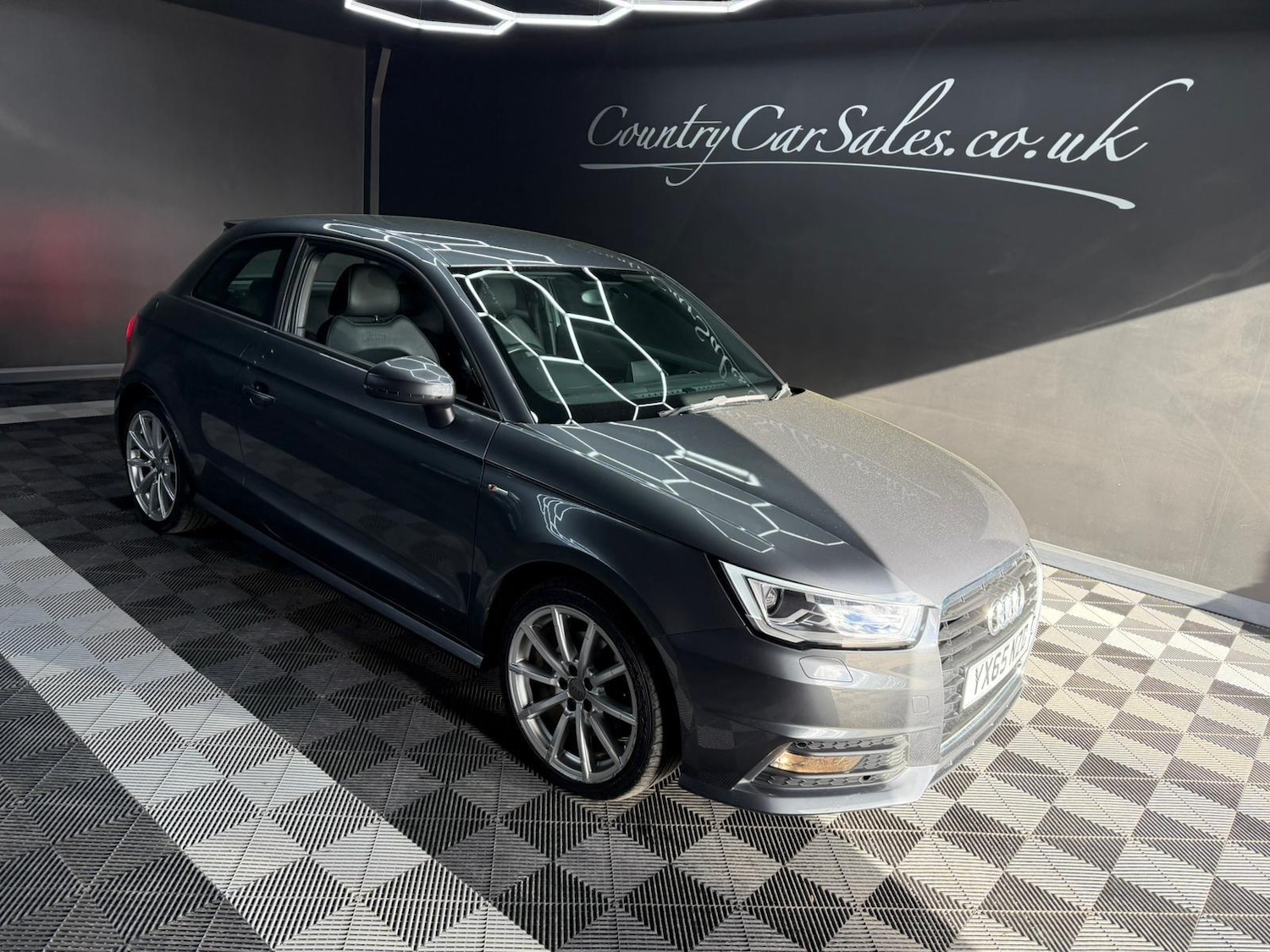 Used Audi A1 for sale - 77559776: Photo 3