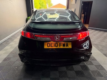 Used Honda Civic 2010 for sale - 79562361: Photo