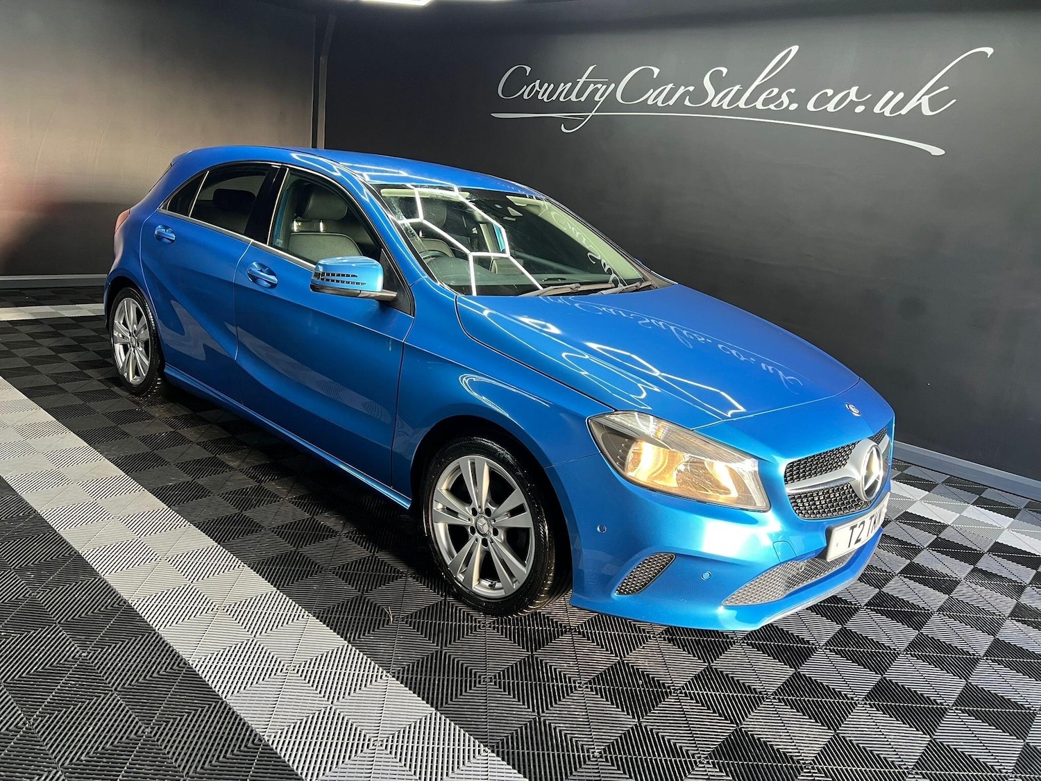 Used Mercedes-Benz A-Class 2016 for sale - 76886684: Photo 3