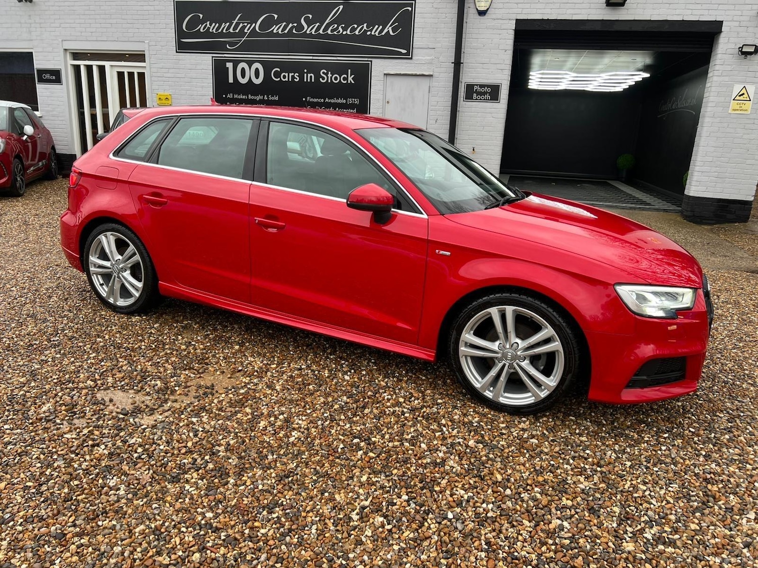 Used Audi A3 2017 for sale - 76823536: Photo 11