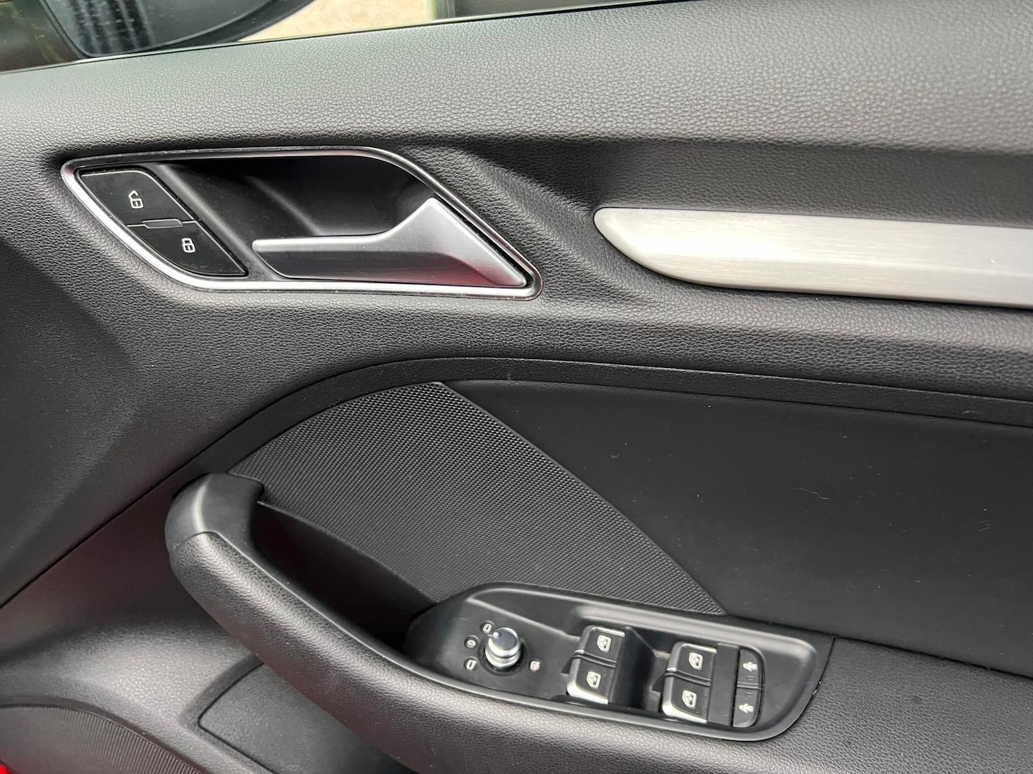 Used Audi A3 2017 for sale - 76823536: Photo 44