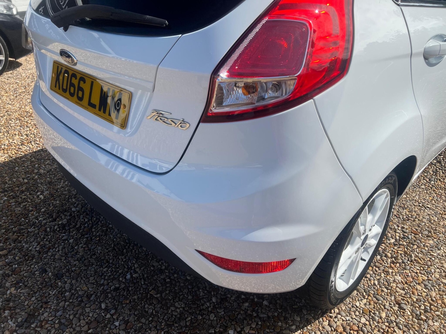 Used Ford Fiesta 2017 for sale - 76647628: Photo 24