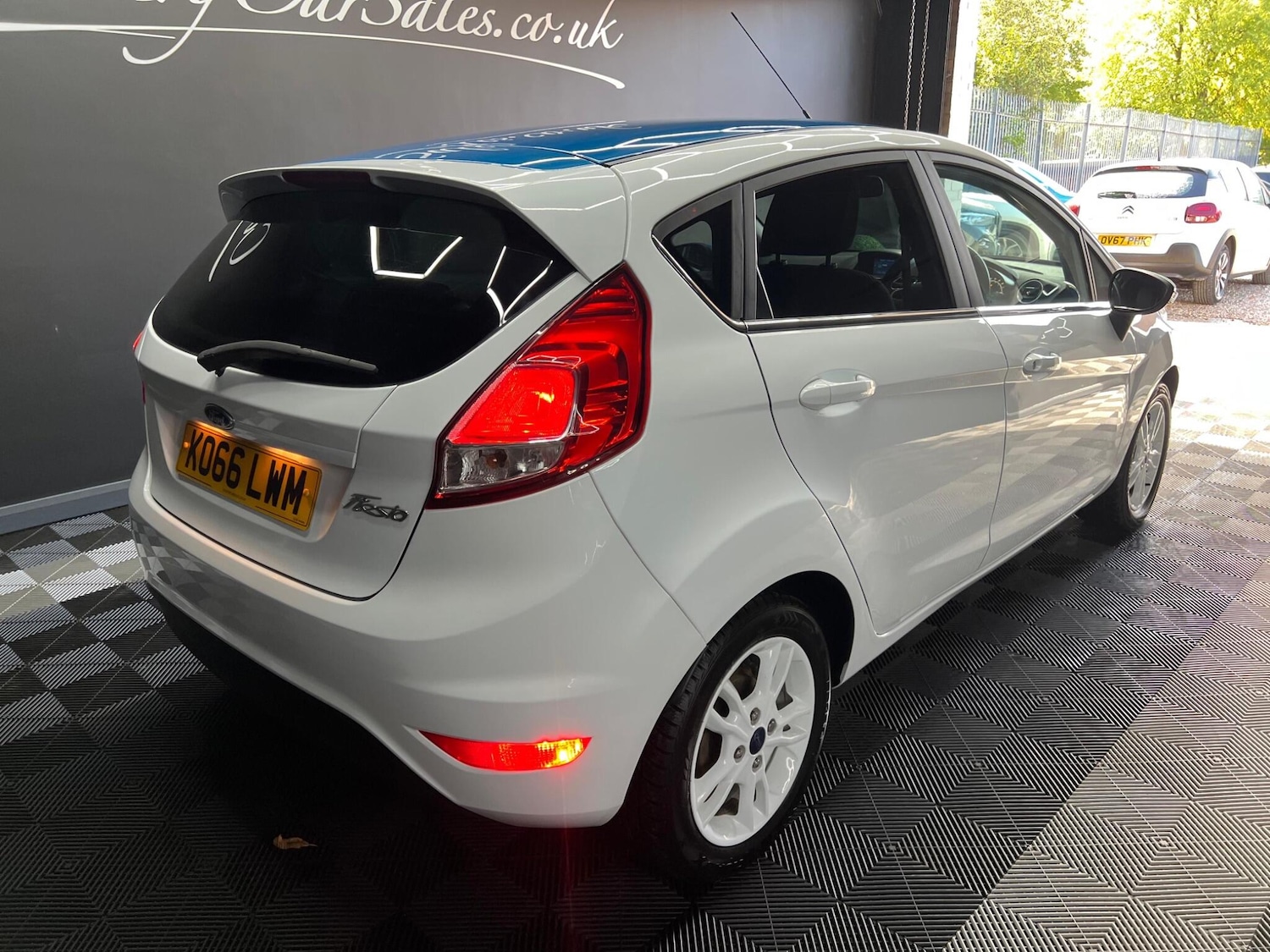 Used Ford Fiesta 2017 for sale - 76647628: Photo 6