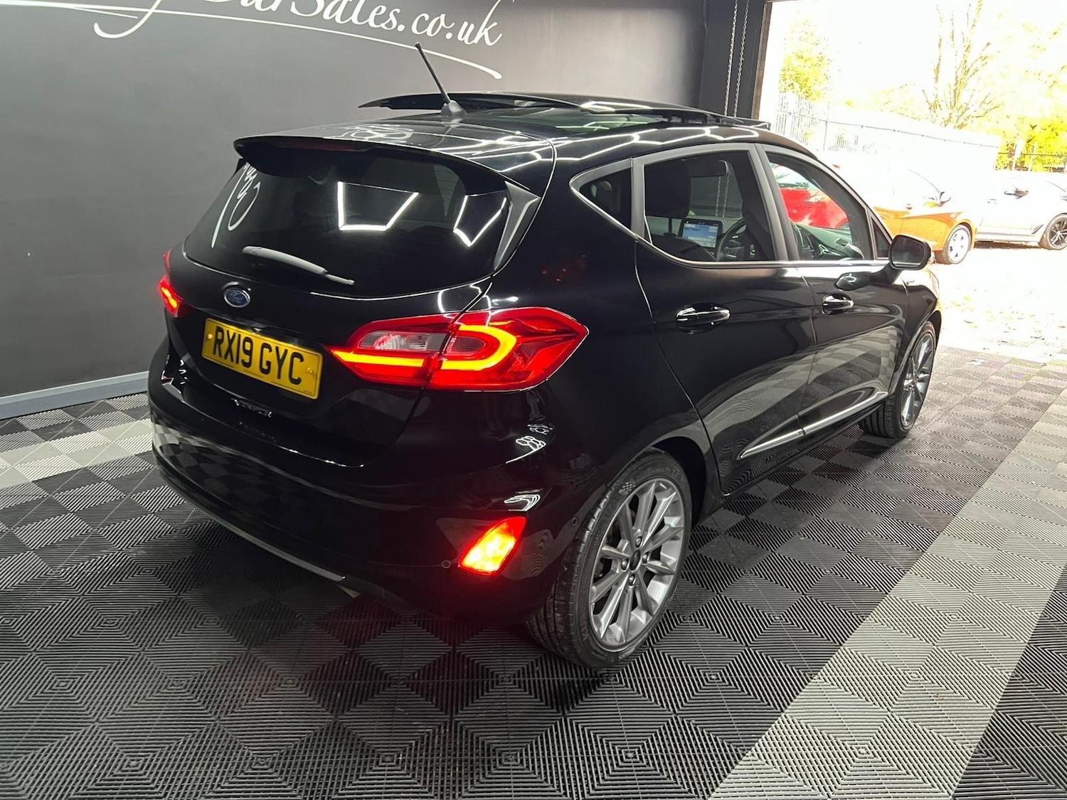 Used Ford Fiesta 2019 for sale - 76989038: Photo 6