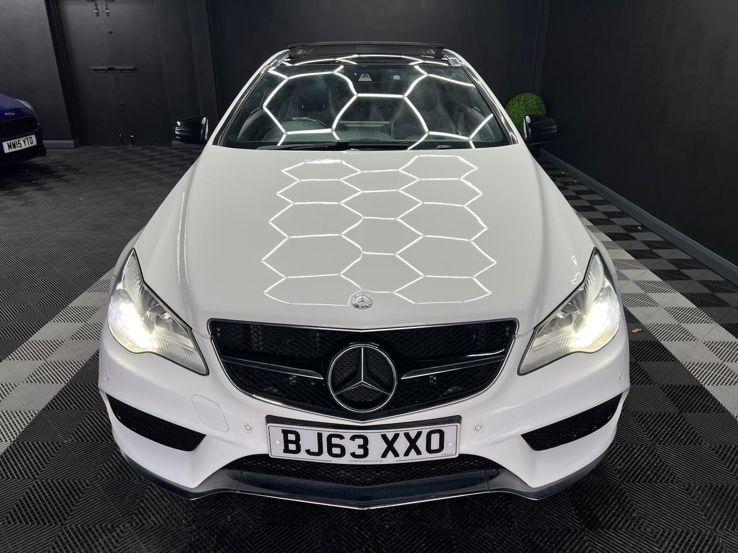 Used Mercedes-Benz E Class for sale - 76926255: Photo 10