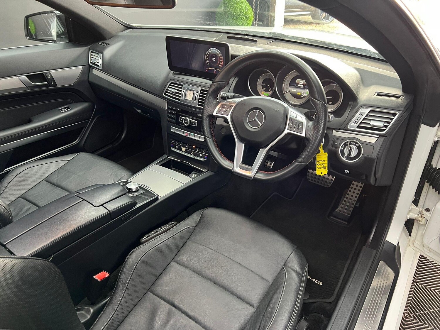 Used Mercedes-Benz E Class for sale - 76926255: Photo 32