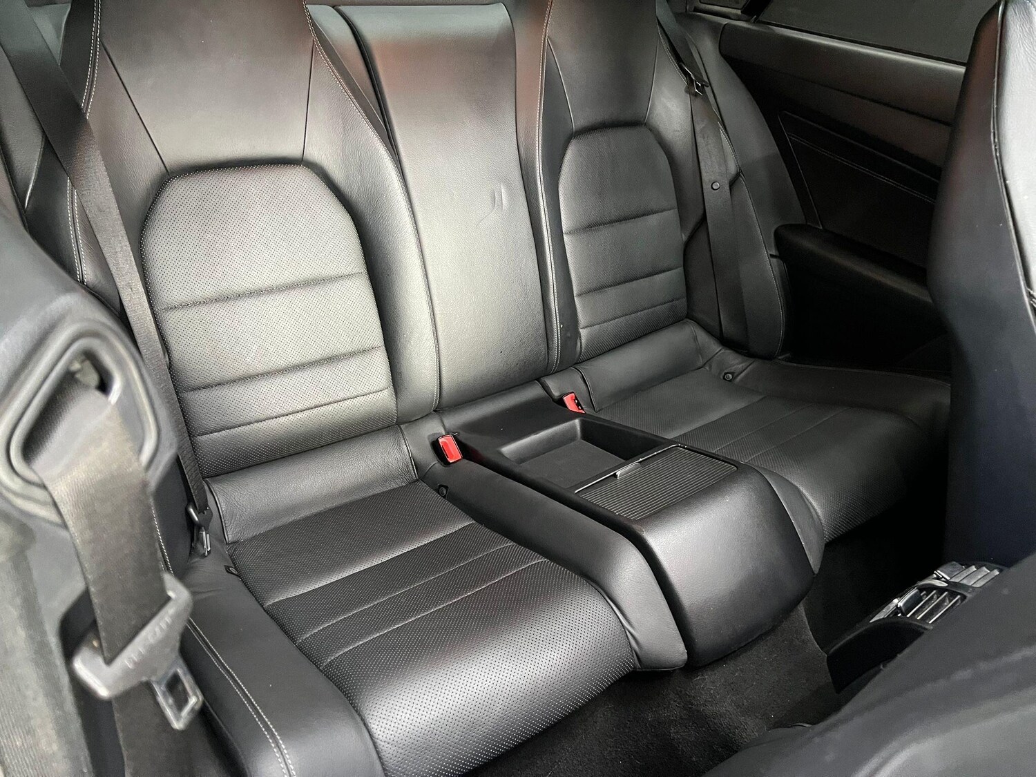 Used Mercedes-Benz E Class for sale - 76926255: Photo 34