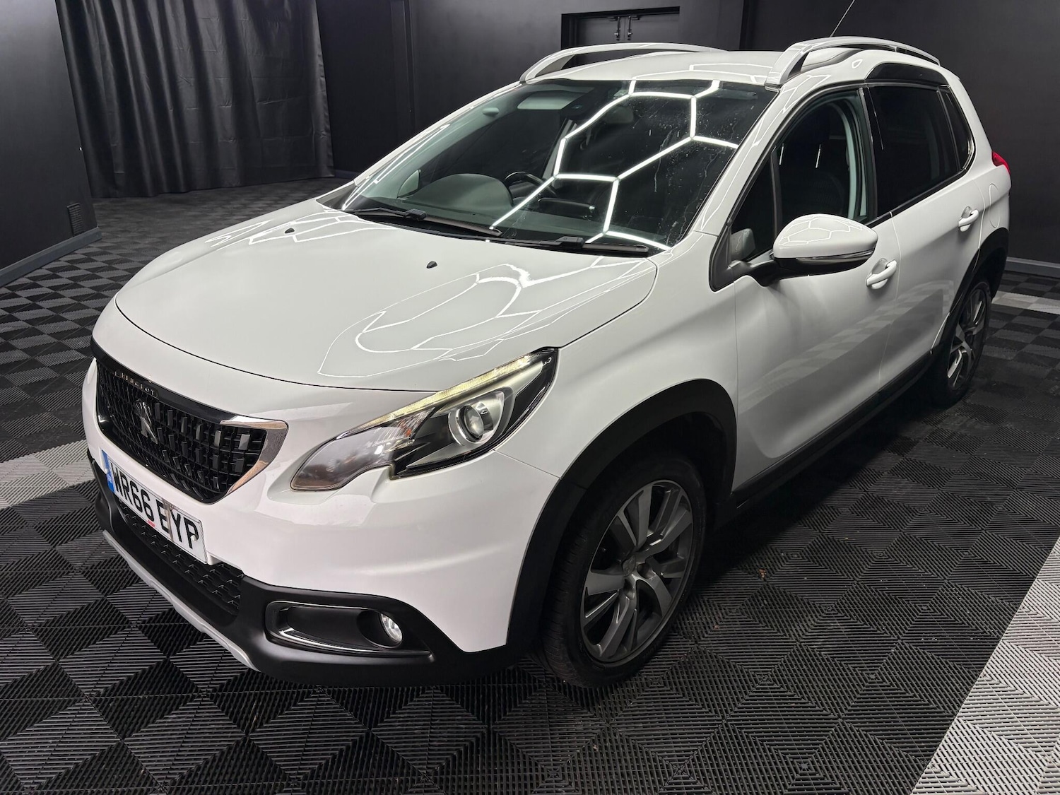 Used Peugeot 2008 2016 for sale - 77120312: Photo 7
