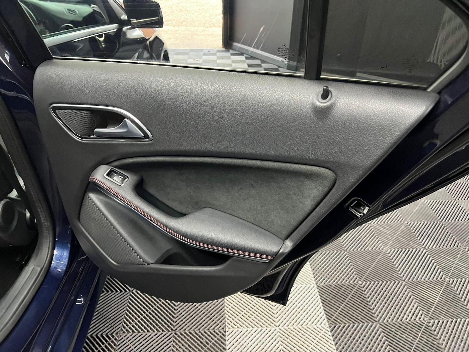 Used Mercedes-Benz A-Class 2017 for sale - 76644716: Photo 27