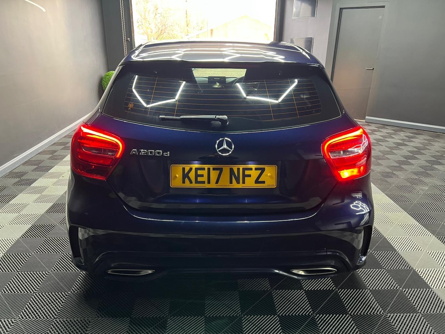 Used Mercedes-Benz A-Class 2017 for sale - 76644716: Photo 9