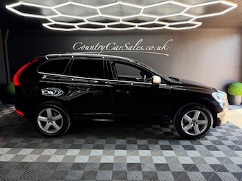 Used Volvo XC60 2017 for sale - 79498817: Photo