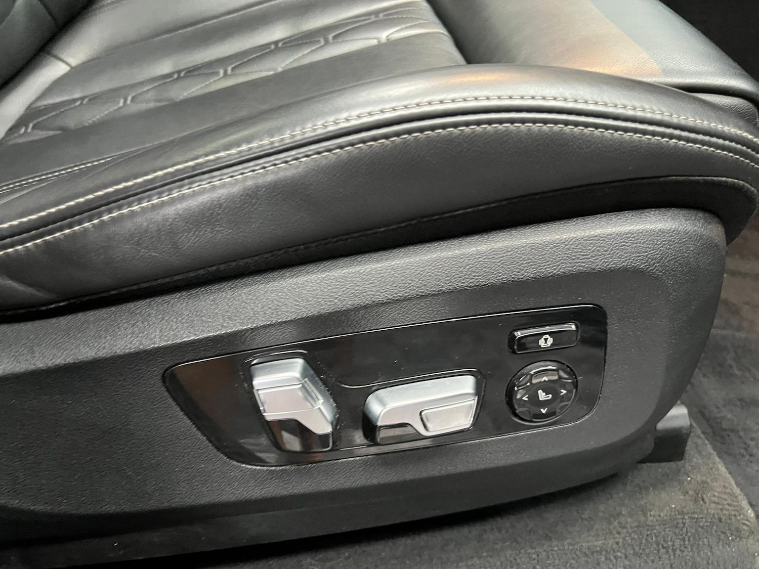 Used BMW X7 2019 for sale - 76647471: Photo 31