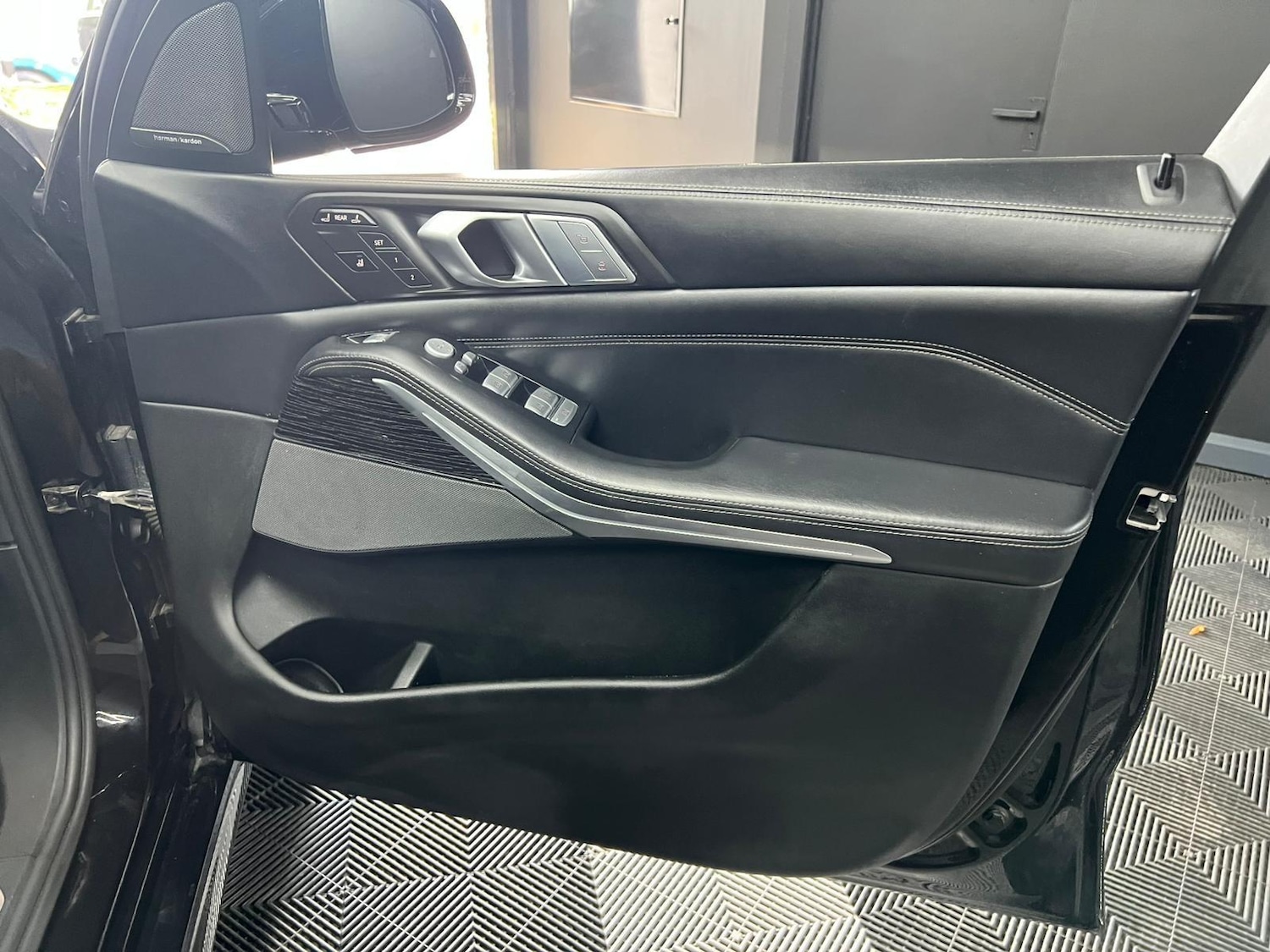 Used BMW X7 2019 for sale - 76647471: Photo 34