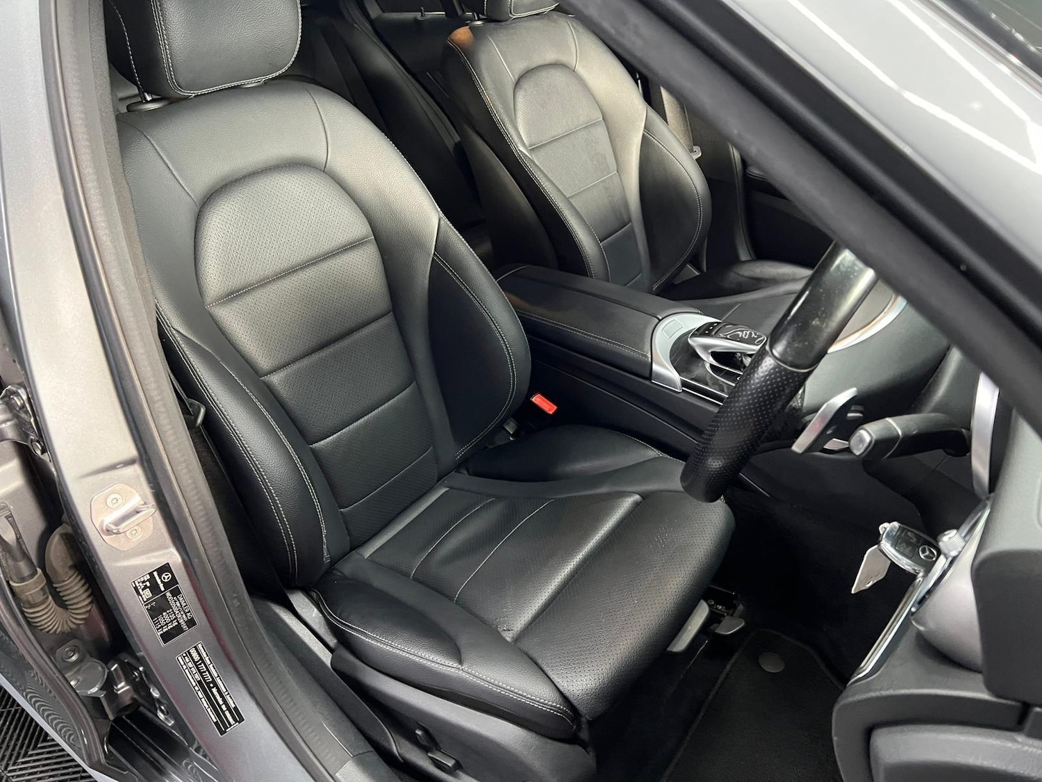 Used Mercedes-Benz C Class 2017 for sale - 76993757: Photo 34